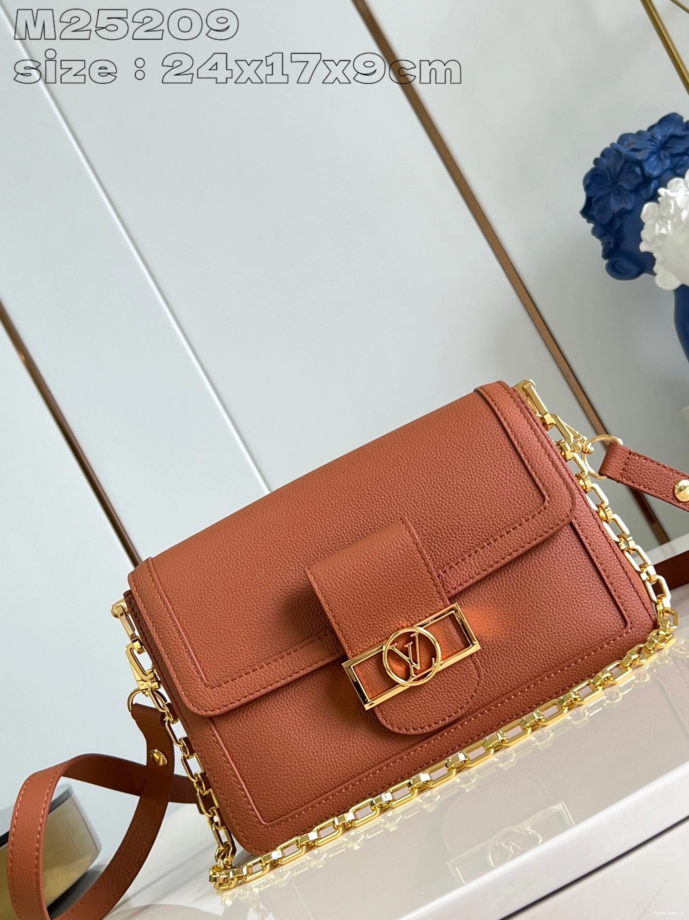 First bag ru LOUIS DAUPHINE VUITTON MM 0715
